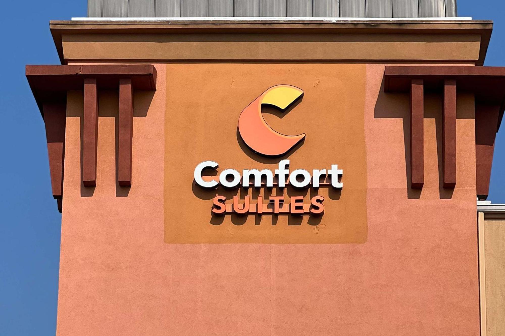 Comfort Suites Seaford Exteriör bild